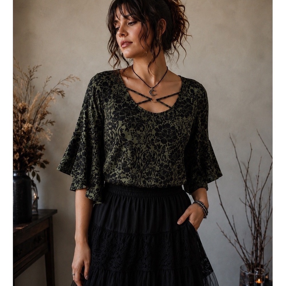 Witchy Fairy Moss Green Black Floral Damask Boho Bell Sleeve Top Size Medium